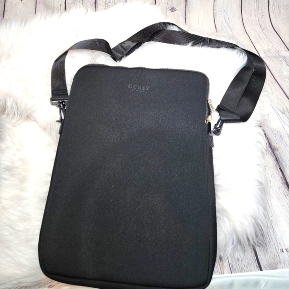 Guess Lap top Bag
